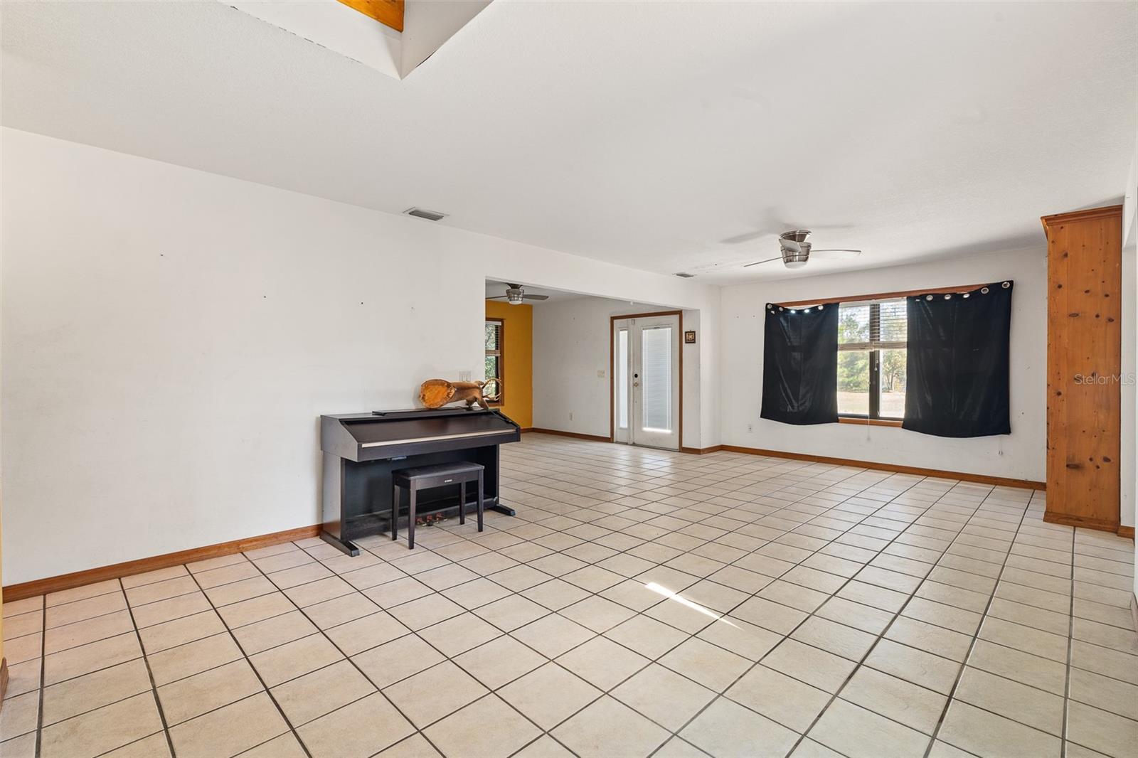 923 S COUNTY ROAD 315