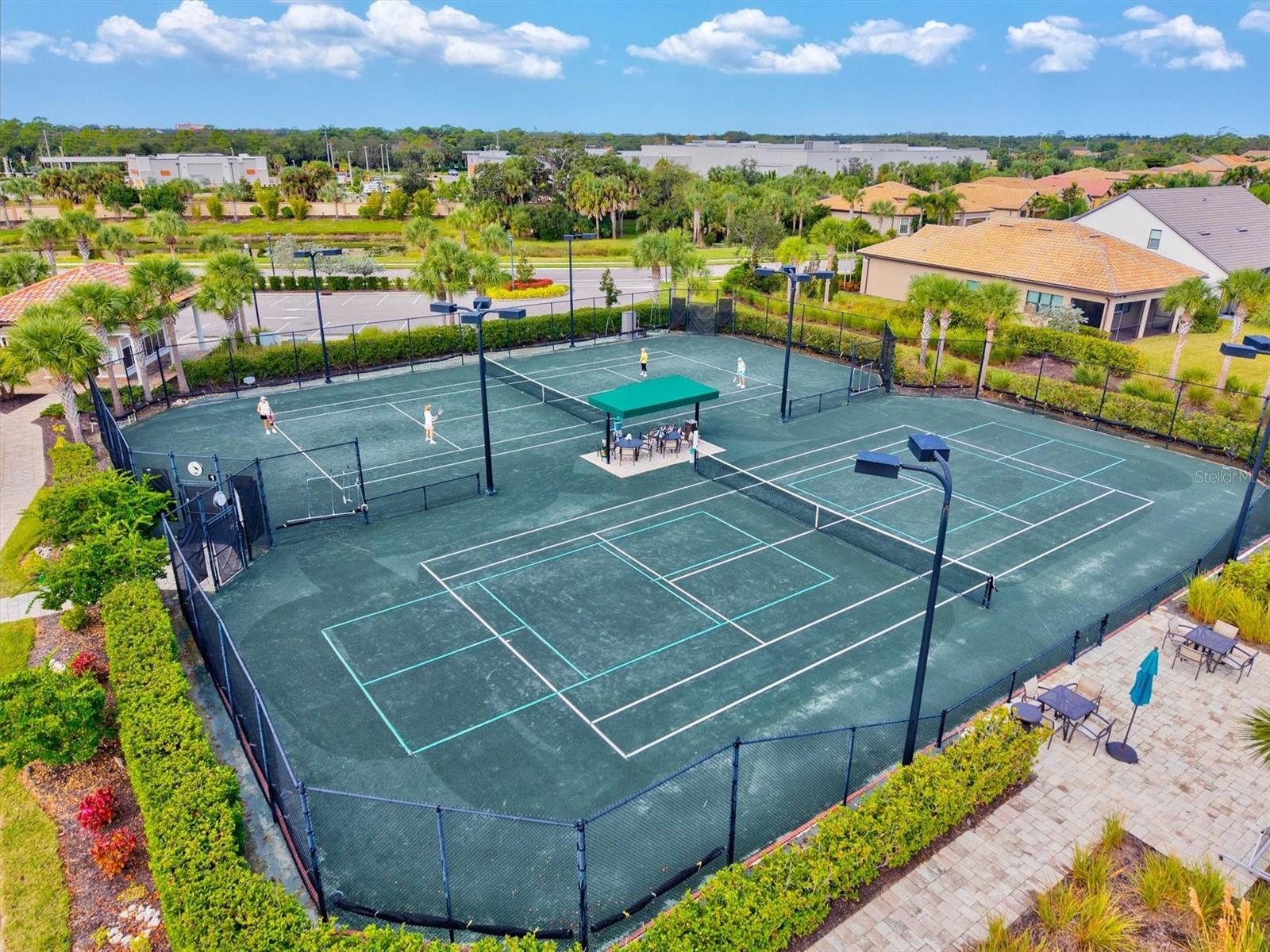 SANDHILL PRESERVE - Residential