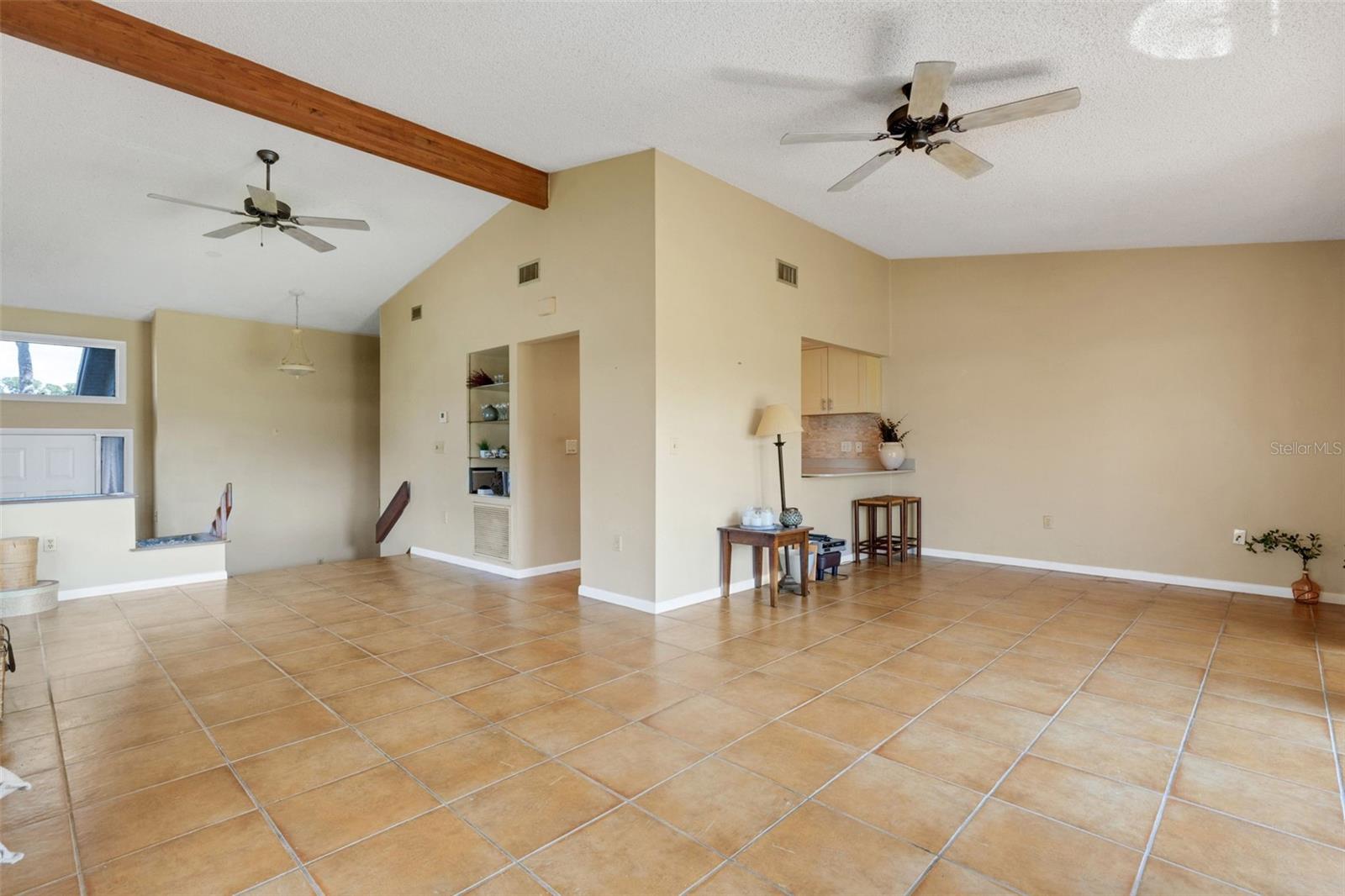 WEDGEWOOD COMMONS - Residential