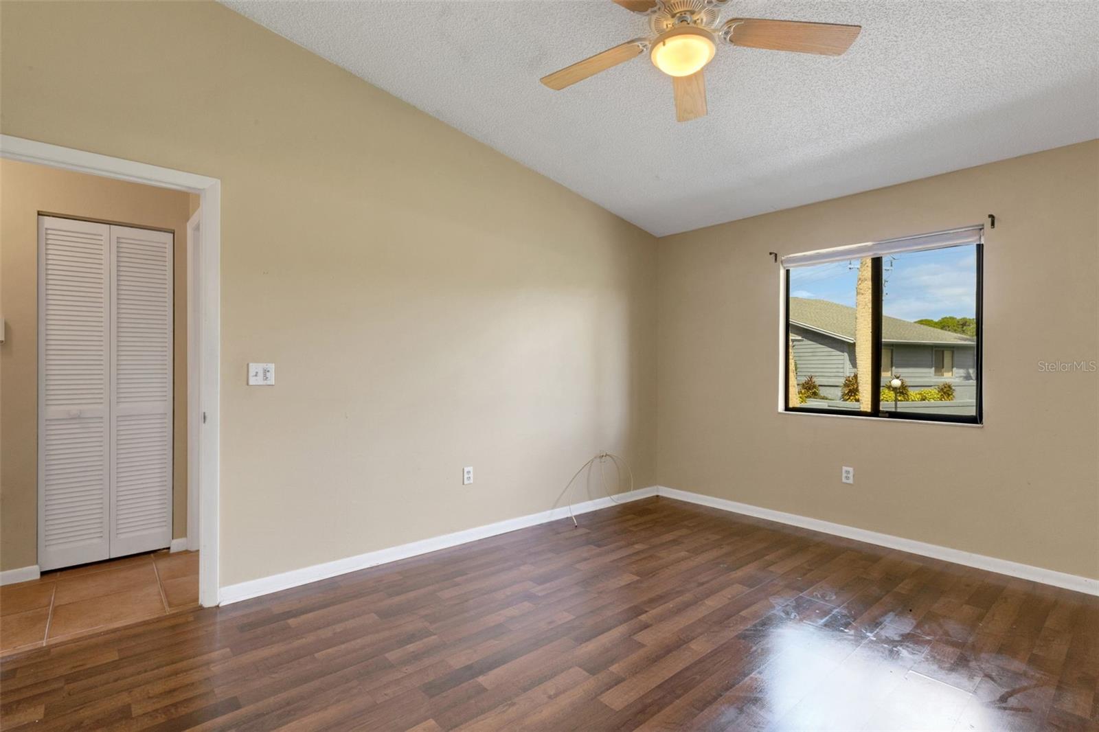 WEDGEWOOD COMMONS - Residential