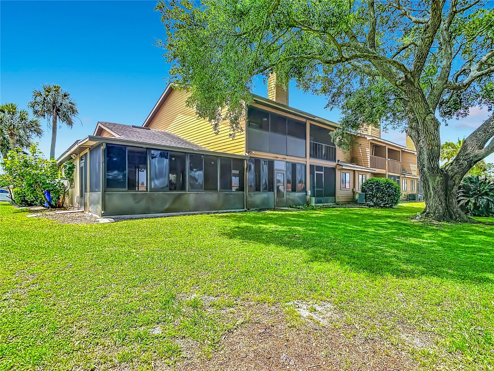FAIRFIELD ON TEE - Residential