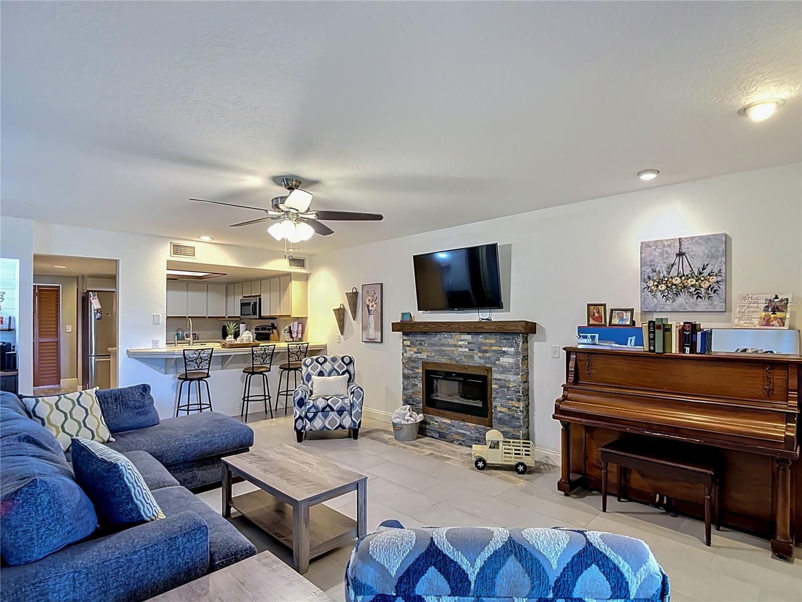 FAIRFIELD ON TEE - Residential