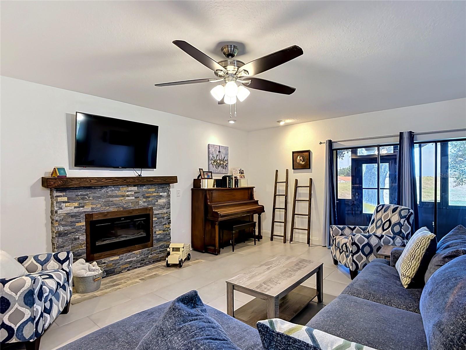 FAIRFIELD ON TEE - Residential