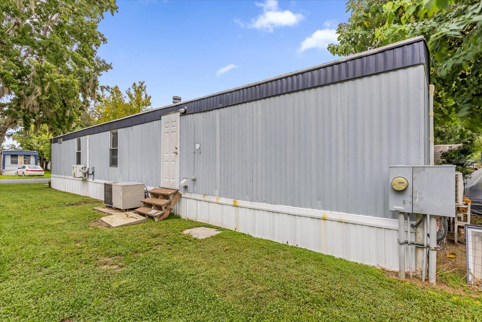 WAGON WHEEL MOBILE HOME PARK - Residential