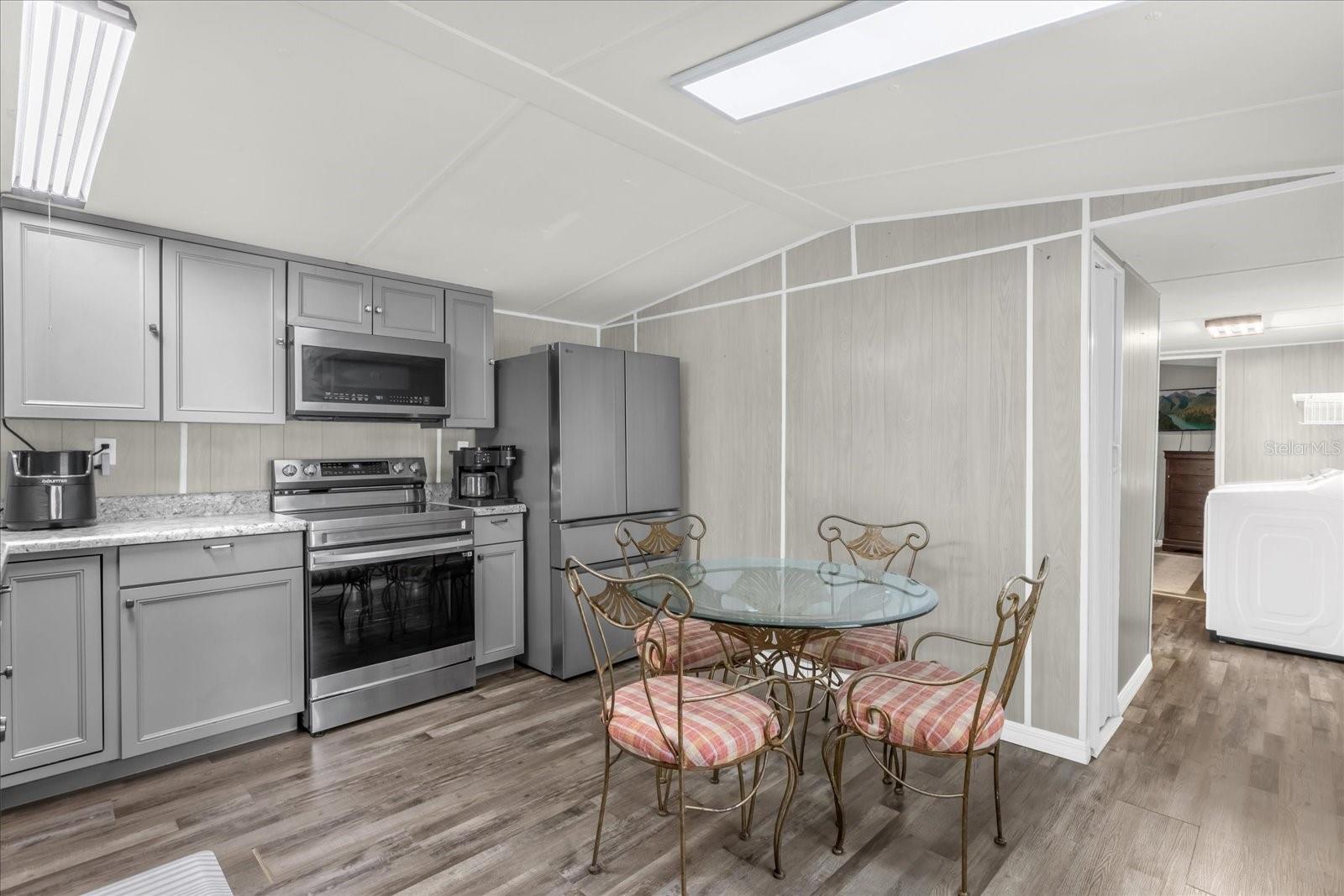 WAGON WHEEL MOBILE HOME PARK - Residential