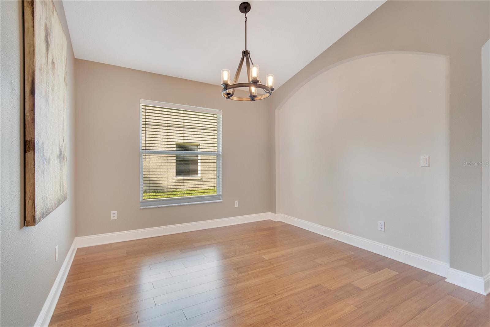 ENCLAVE/MOSS PARK - Residential