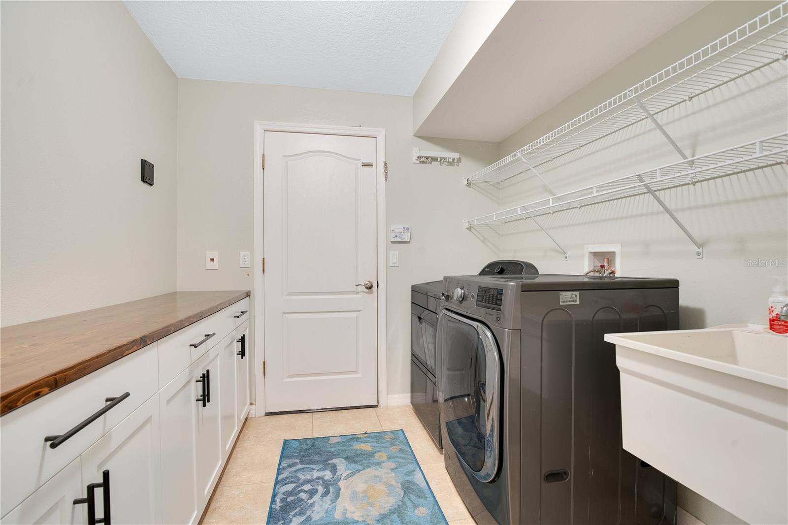 ENCLAVE/MOSS PARK - Residential