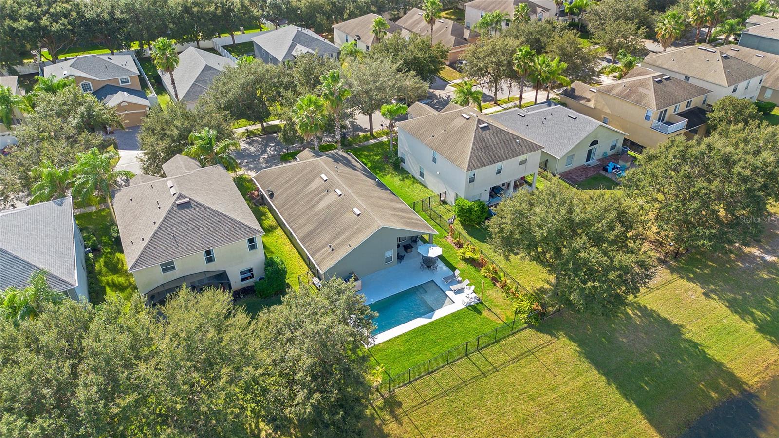 ENCLAVE/MOSS PARK - Residential