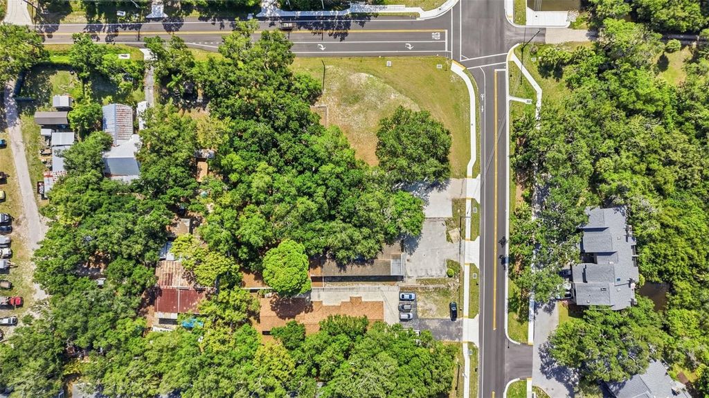 Photo of 2886 Whitney Road, Clearwater, FL 33760 (MLS # TB8510774)