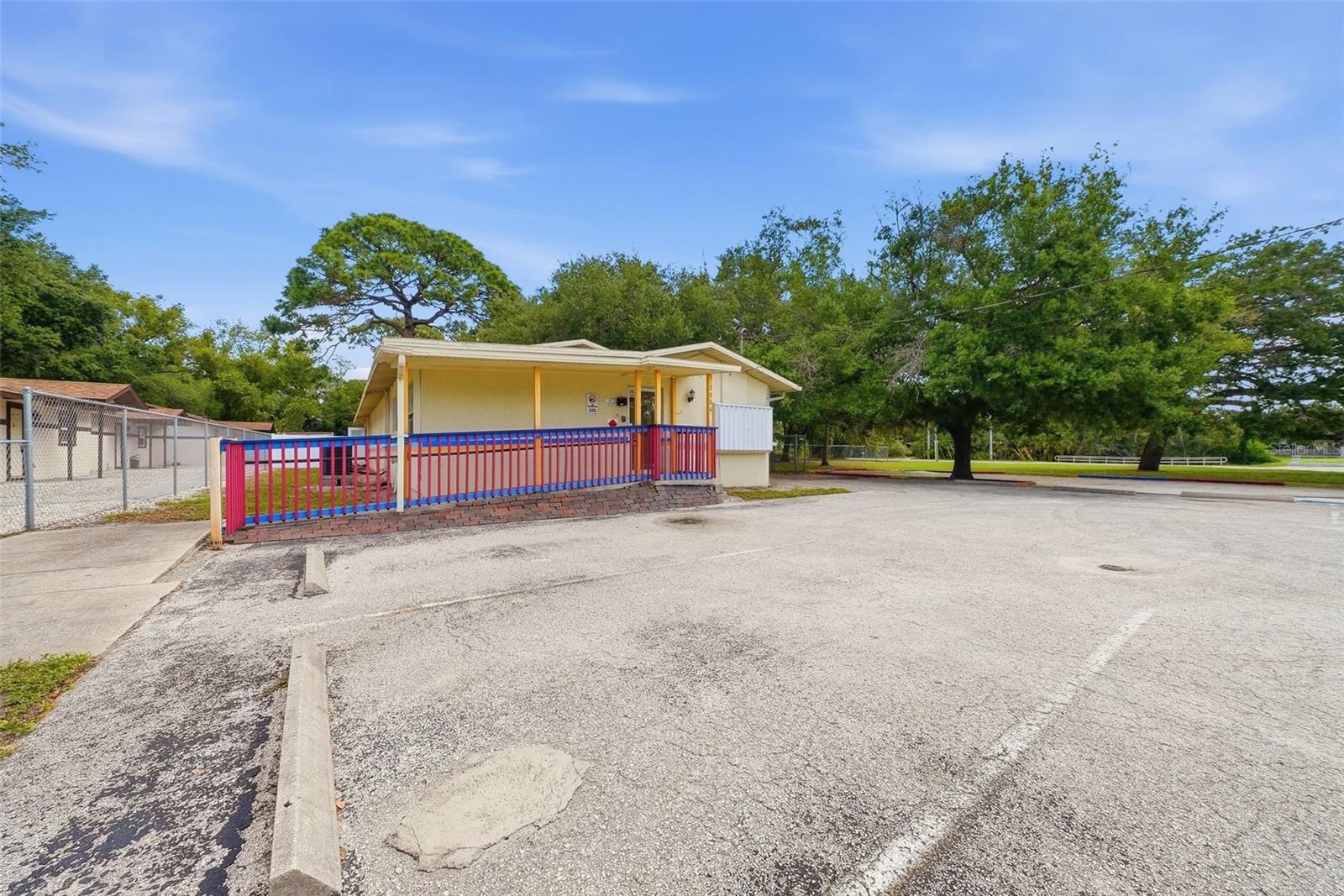2886 WHITNEY ROAD