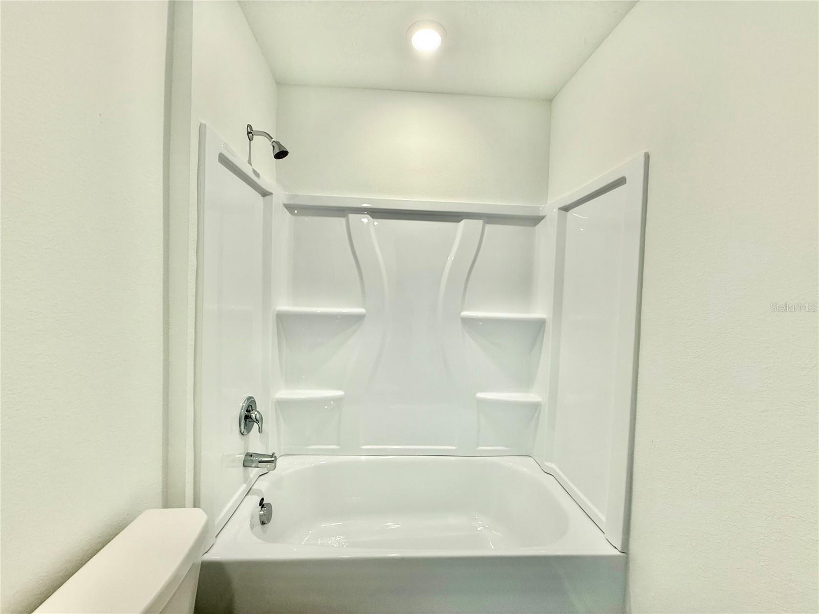 MILLWOOD ESTATES - Residential Lease