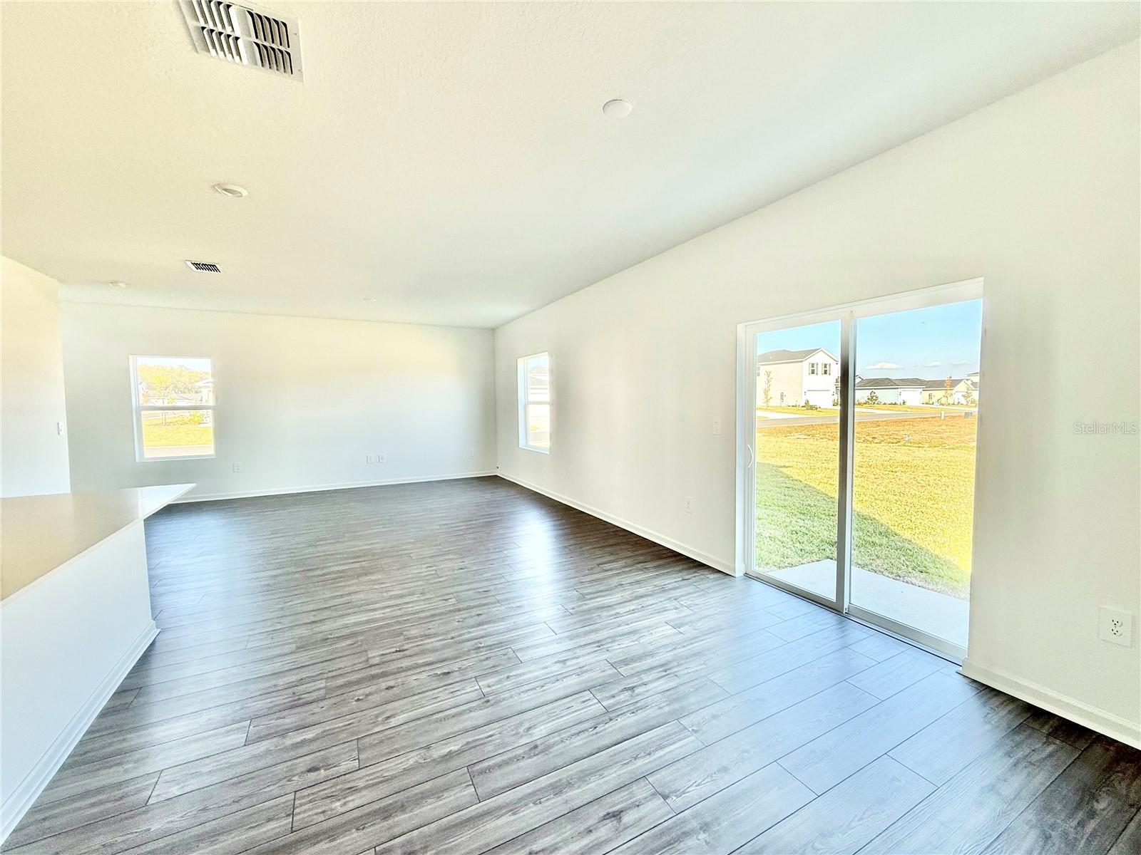 MILLWOOD ESTATES - Residential Lease