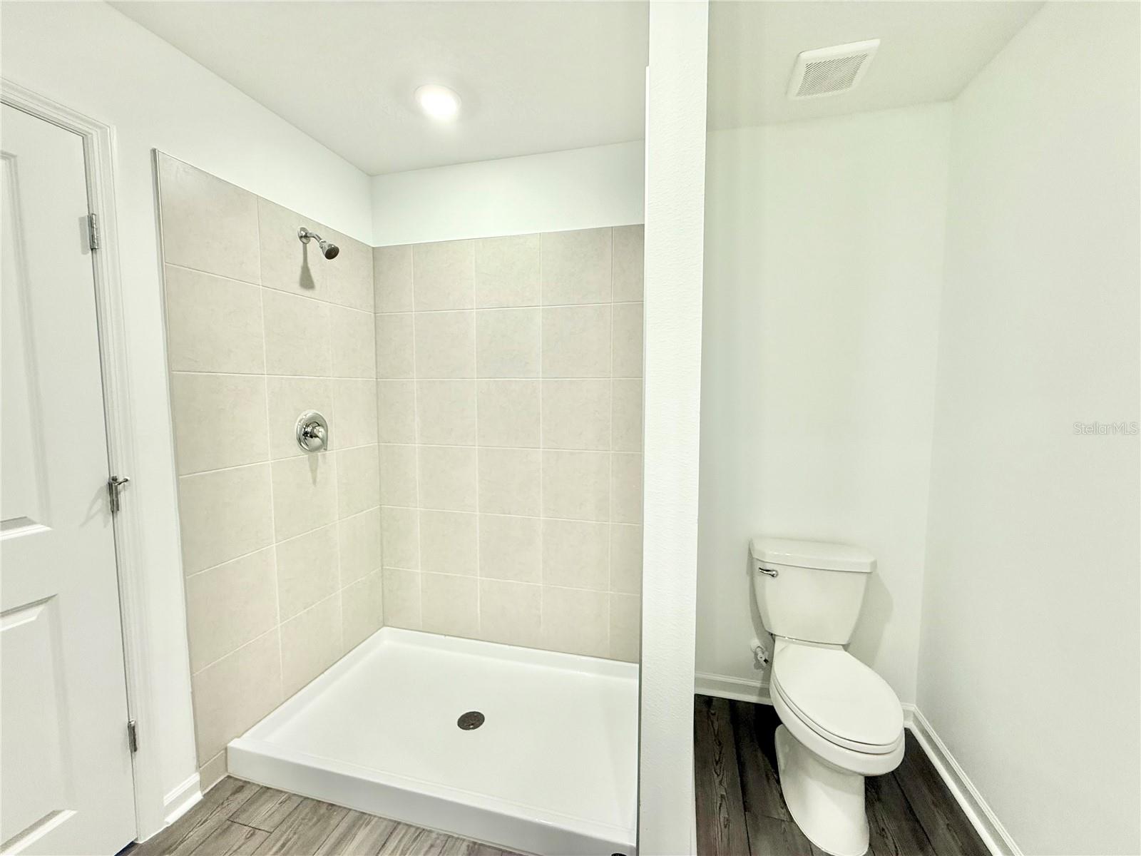 MILLWOOD ESTATES - Residential Lease