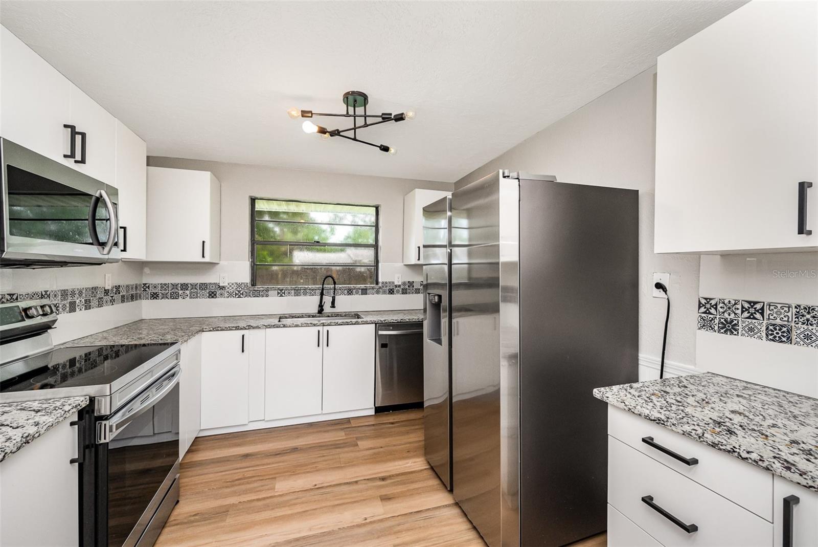 ALHAMBRA VILLAS PT REP OF PT OF - Residential