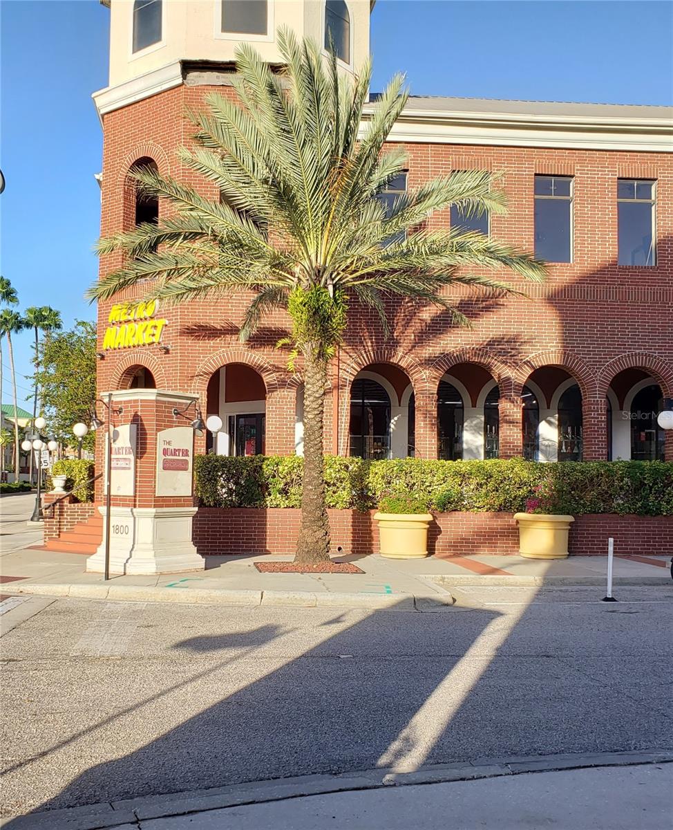 THE QUARTER AT YBOR - Residential Lease