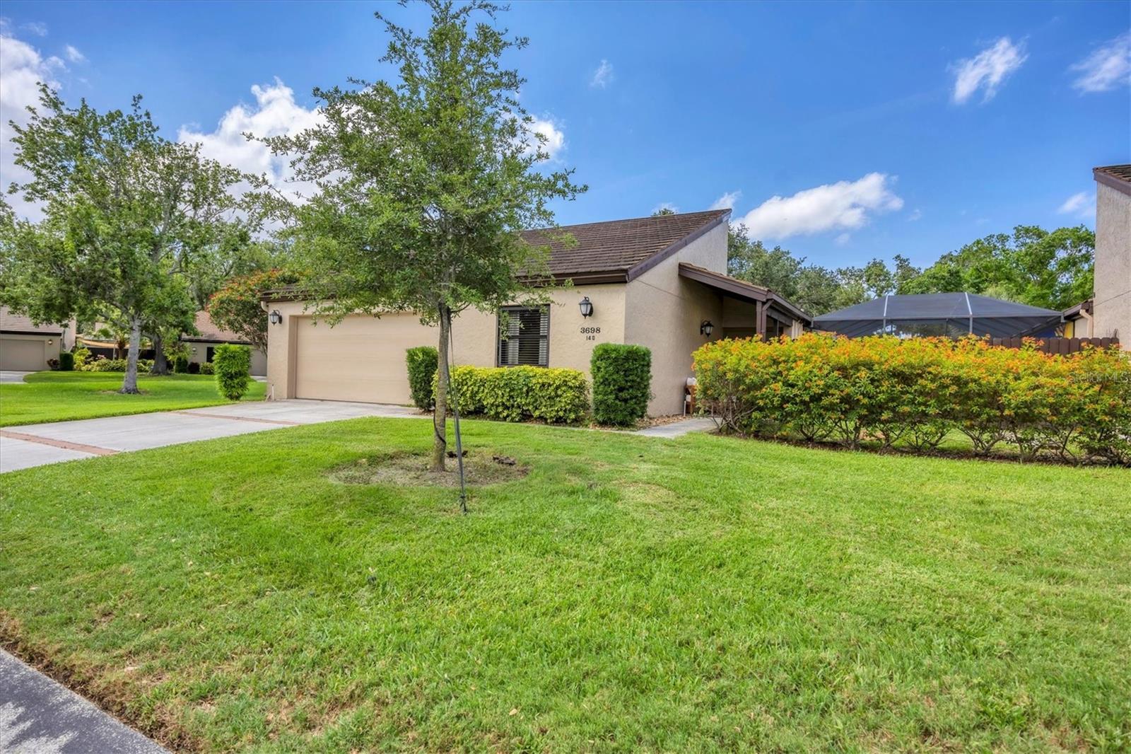 3698 GLEN OAKS MANOR DRIVE