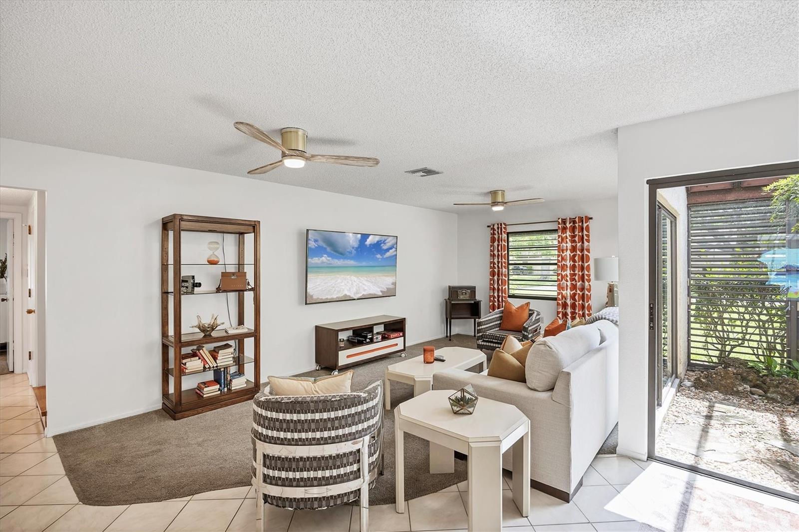 GLEN OAKS MANOR HOMES PH 2 - Residential