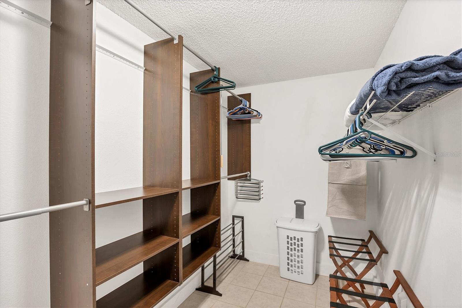 GLEN OAKS MANOR HOMES PH 2 - Residential