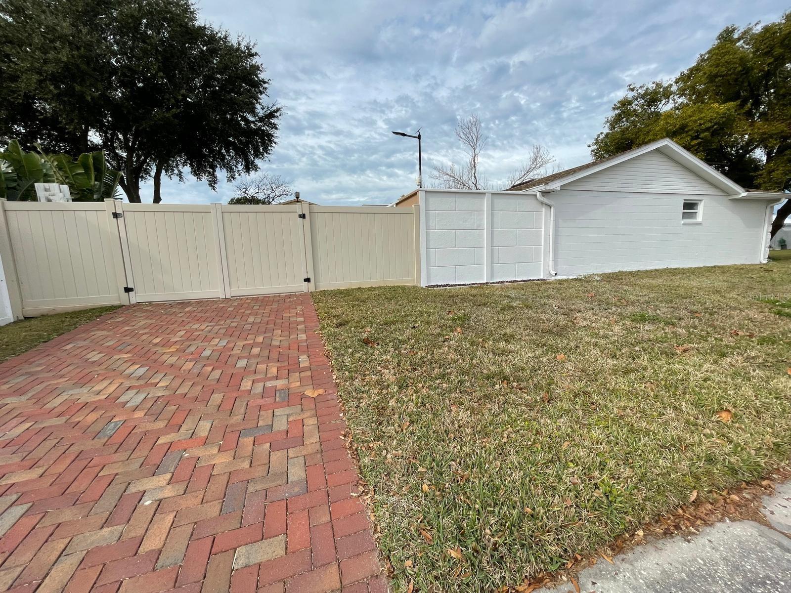 WEST PORT SUB - Residential