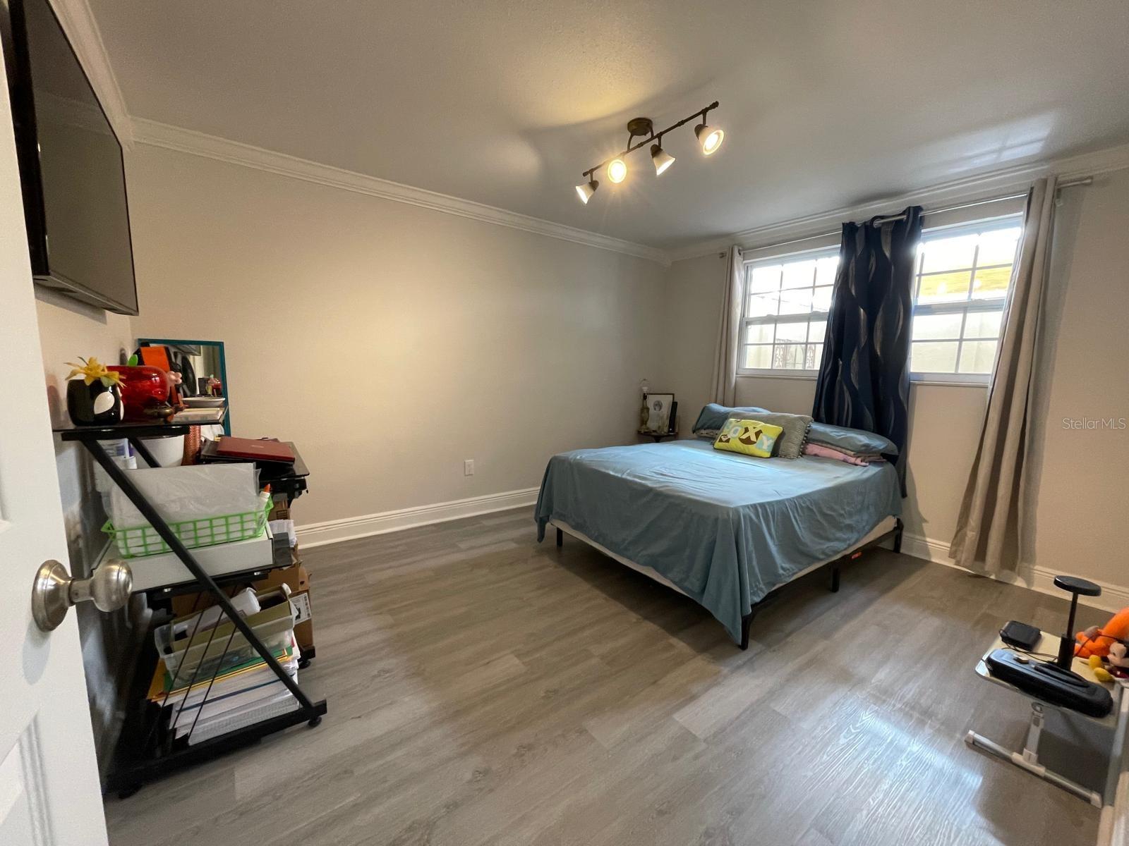 WEST PORT SUB - Residential