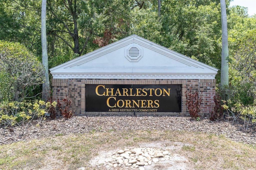 Photo of 9548 Charlesberg Dr, Tampa, FL 33635 (MLS # W7887195)