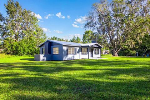 A home in LAKE BUTLER