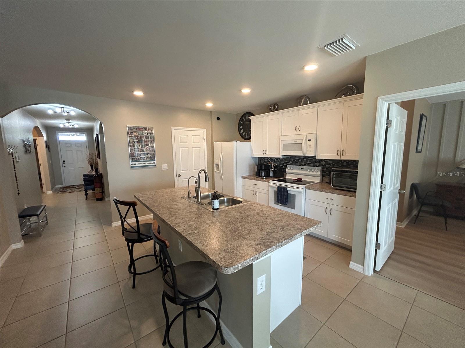 WATERFORD ESTATES PH 2B & 2C - Residential Lease