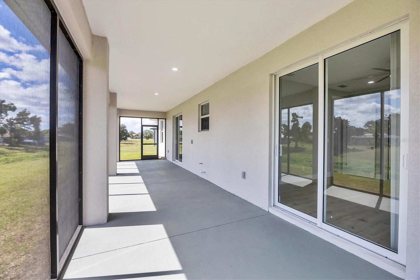 PORT CHARLOTTE SUB 37 - Residential Lease