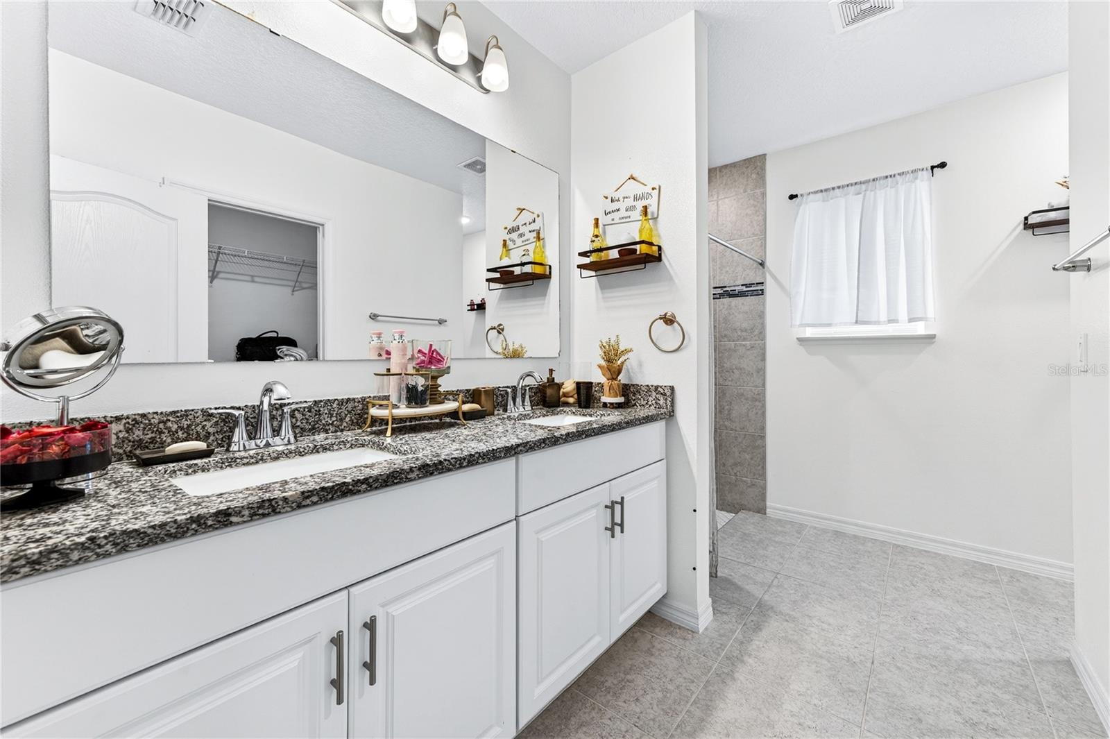 PORT MALABAR UNIT 10 - Residential