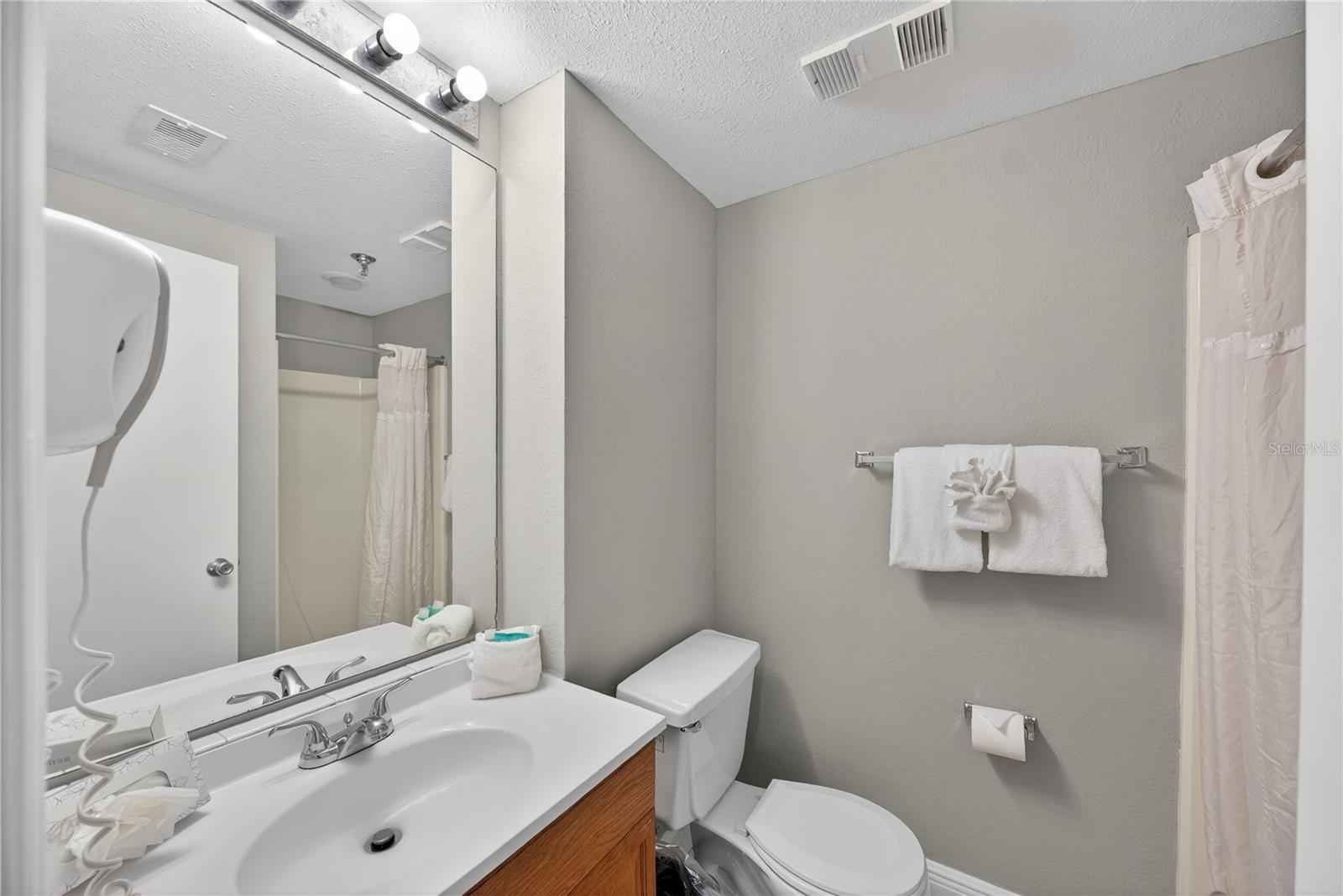 ENCLAVE AT ORLANDO CONDO PH 3 - Residential