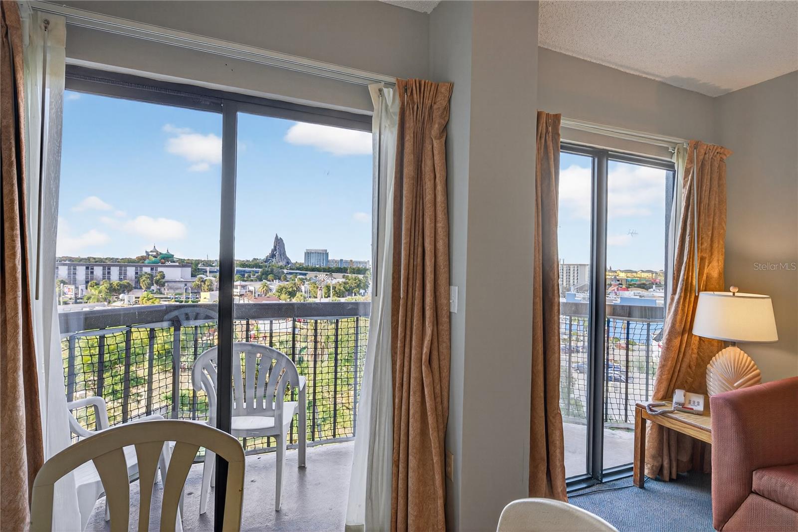 ENCLAVE AT ORLANDO CONDO PH 3 - Residential