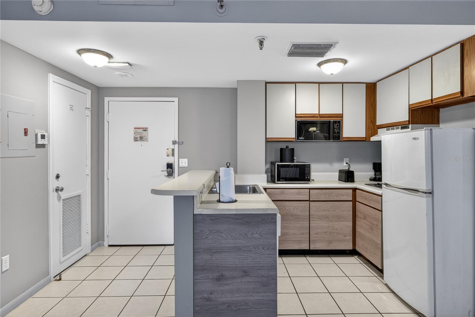 ENCLAVE AT ORLANDO CONDO PH 3 - Residential