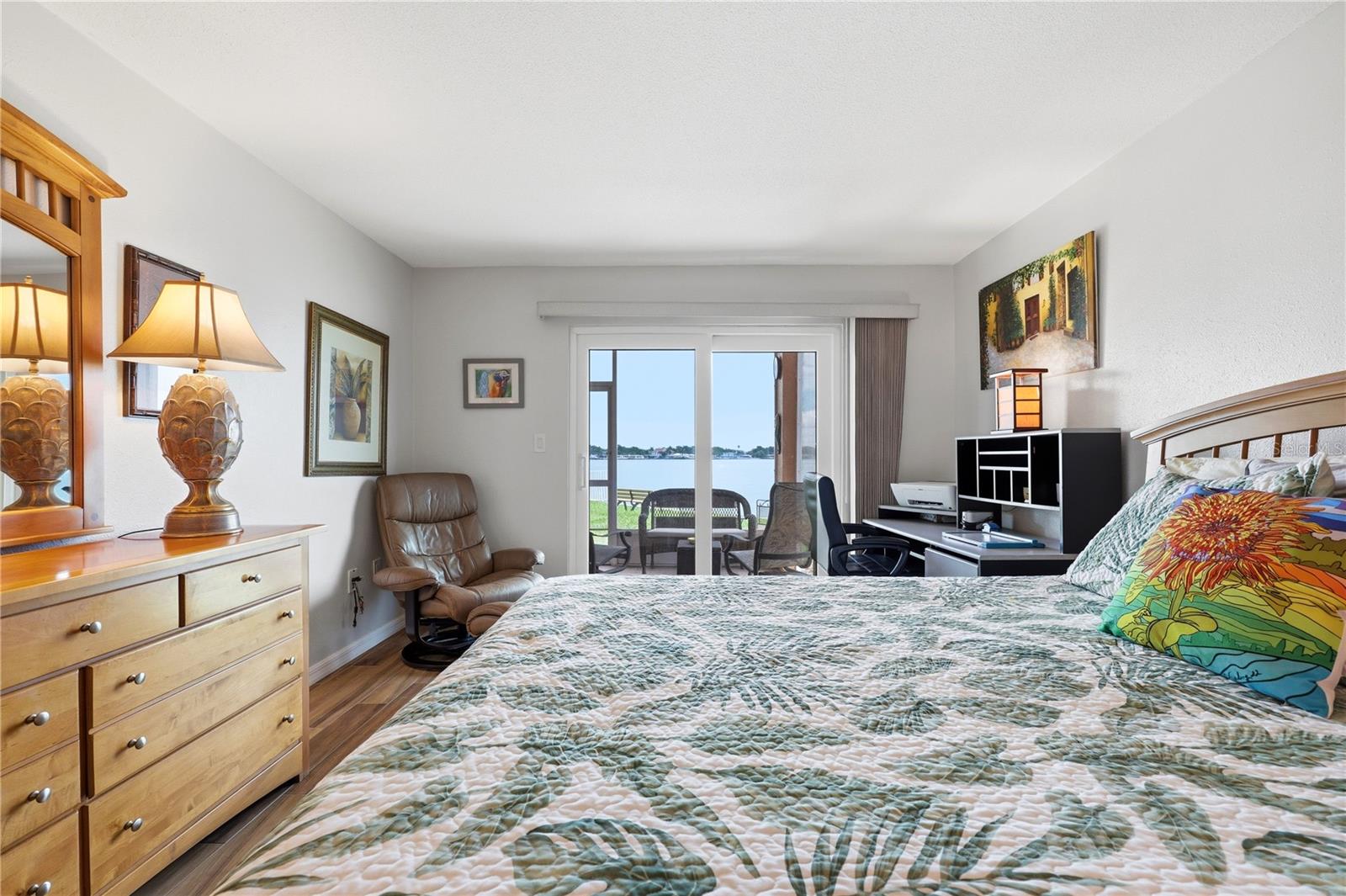 SOUTH BAY CONDO - Residential