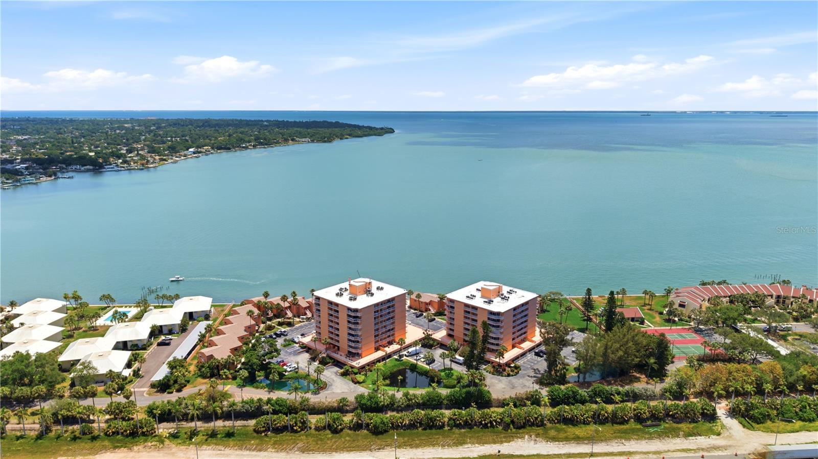 SOUTH BAY CONDO - Residential