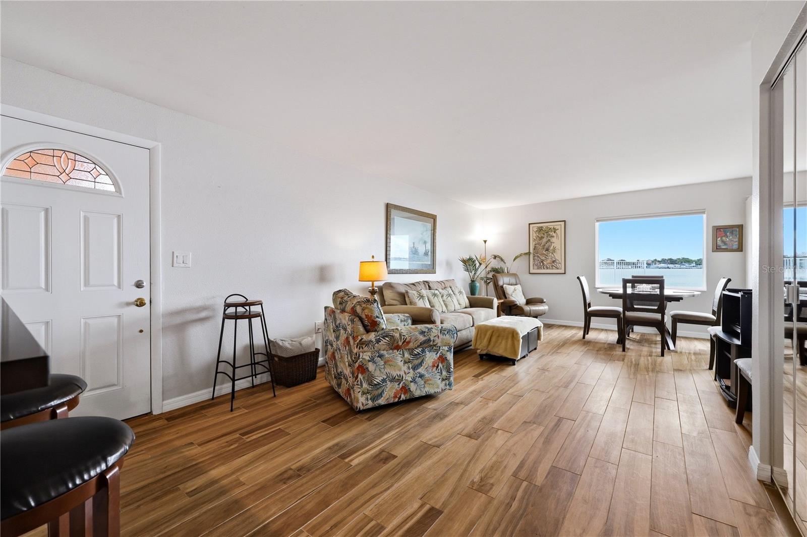 SOUTH BAY CONDO - Residential