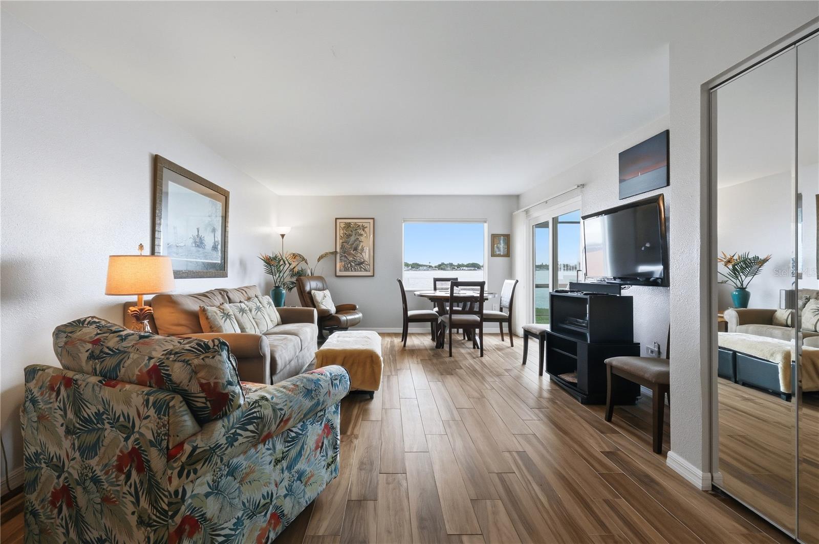 SOUTH BAY CONDO - Residential