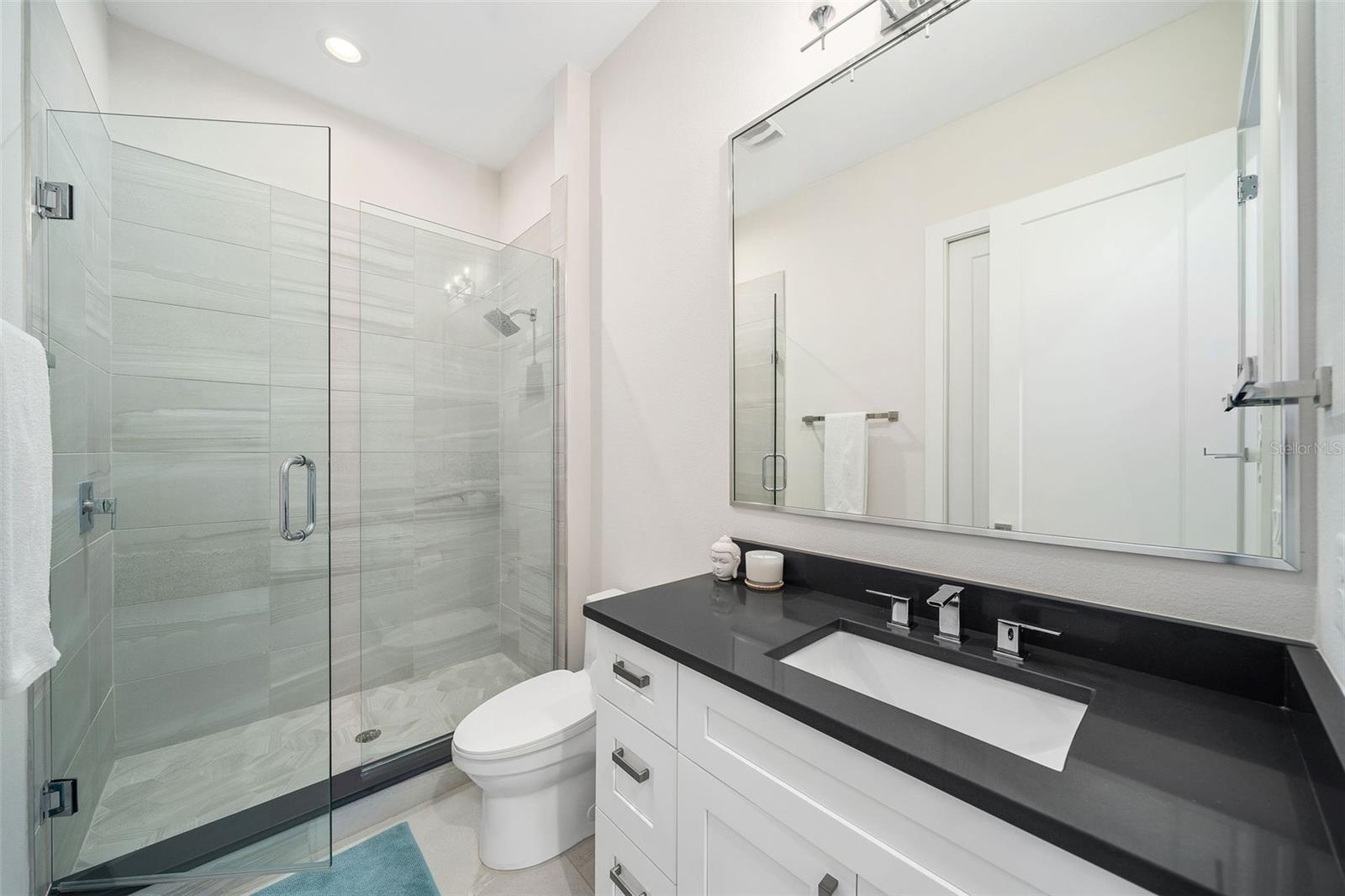 SIGNATURE LAKES PH 02 A B H I J - Residential