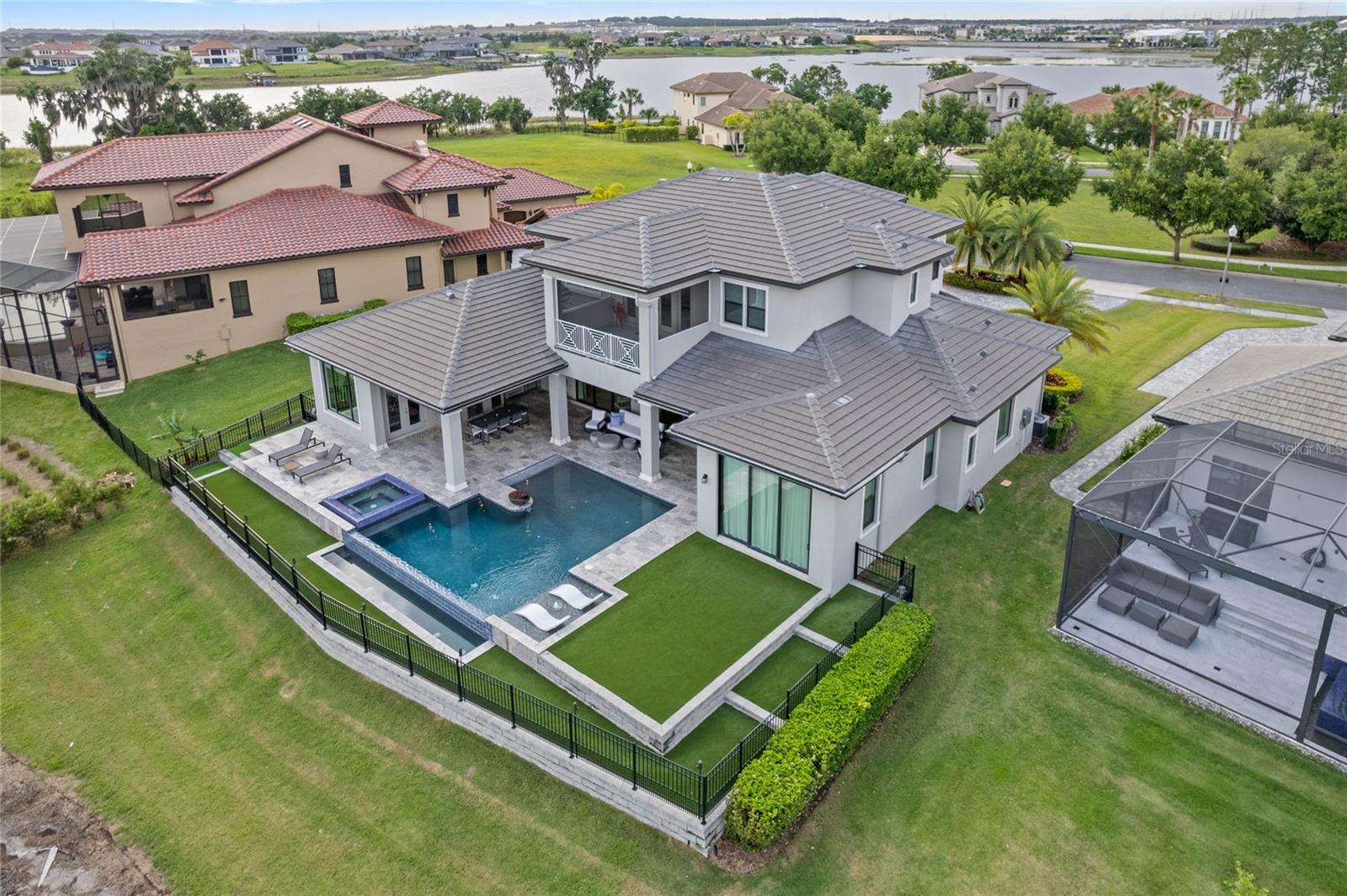 SIGNATURE LAKES PH 02 A B H I J - Residential