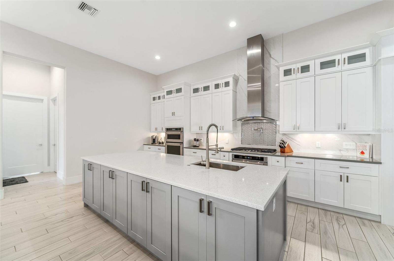 SIGNATURE LAKES PH 02 A B H I J - Residential