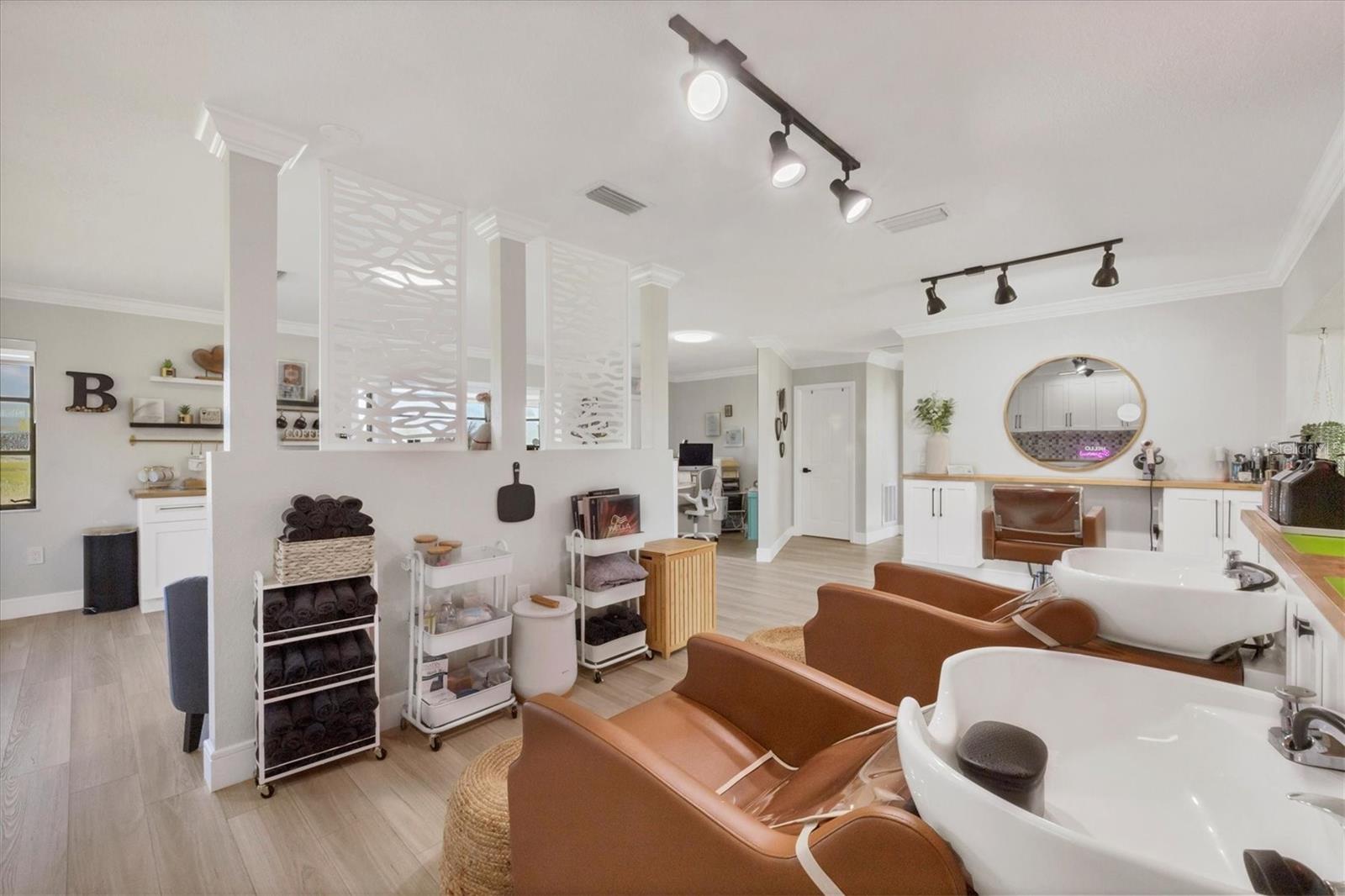 PORT CHARLOTTE SEC 064 - Commercial Sale