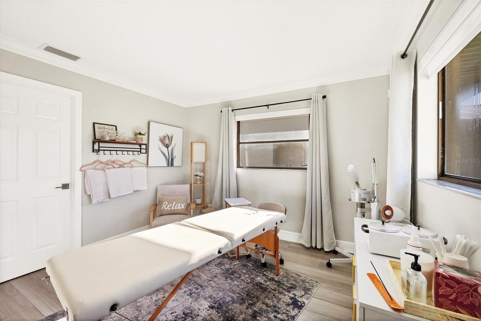 PORT CHARLOTTE SEC 064 - Commercial Sale