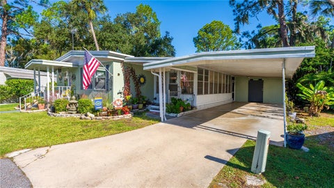 Tiny photo for 130 Piney Ridge, Eustis, FL 32726 (MLS # O6451690)