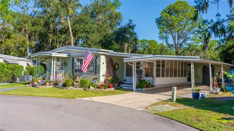 Tiny photo for 130 Piney Ridge, Eustis, FL 32726 (MLS # O6451690)