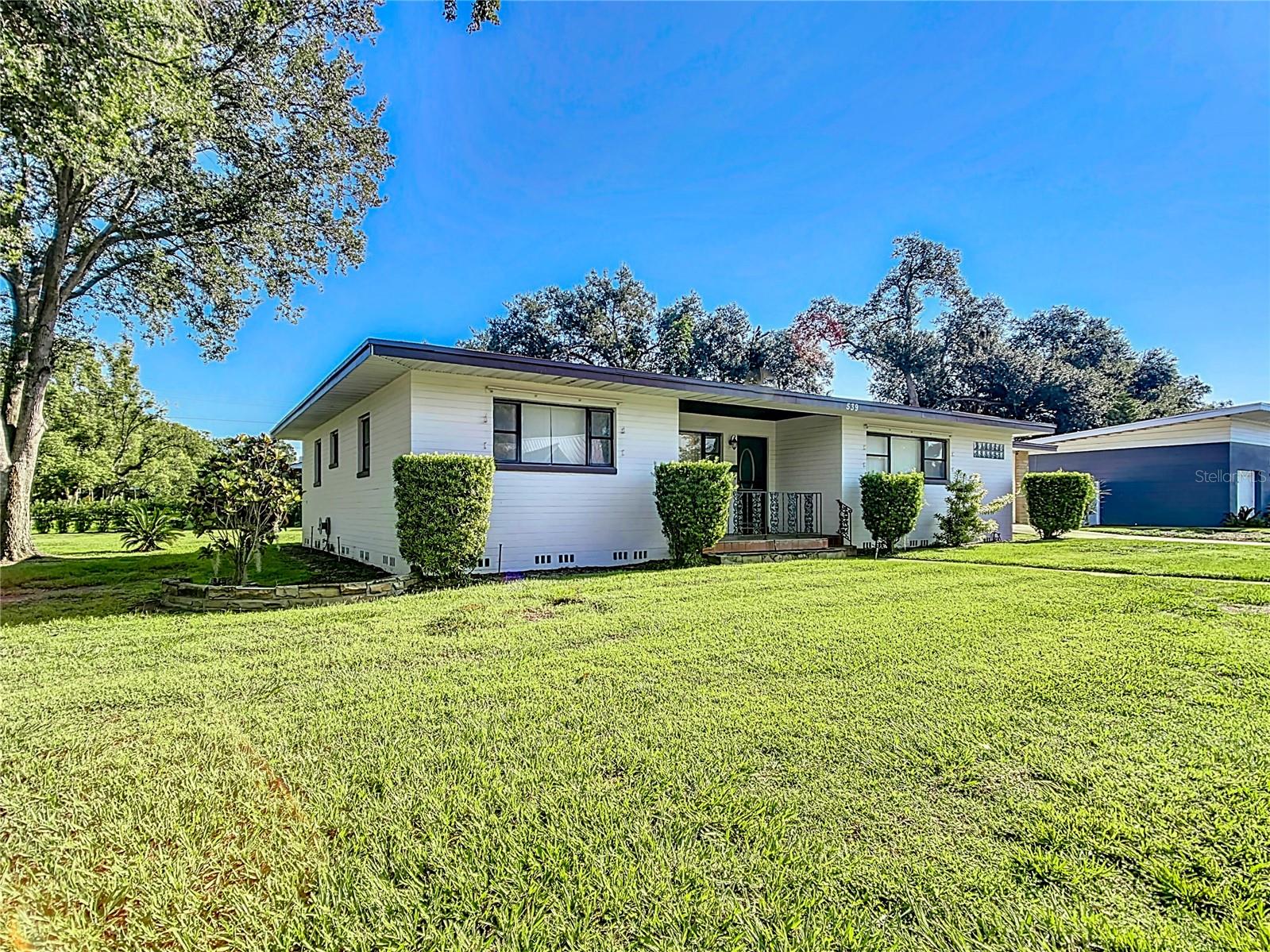 539 W BEACON ROAD