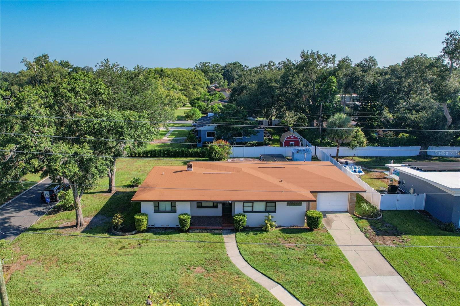 539 W BEACON ROAD