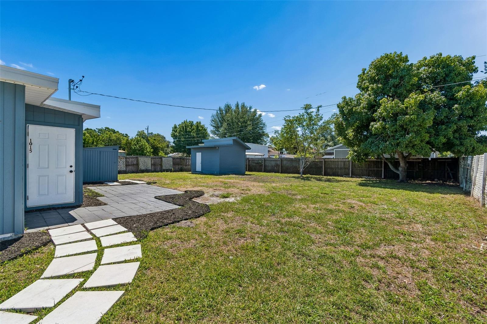 DAHLIA GARDENS - Residential Income