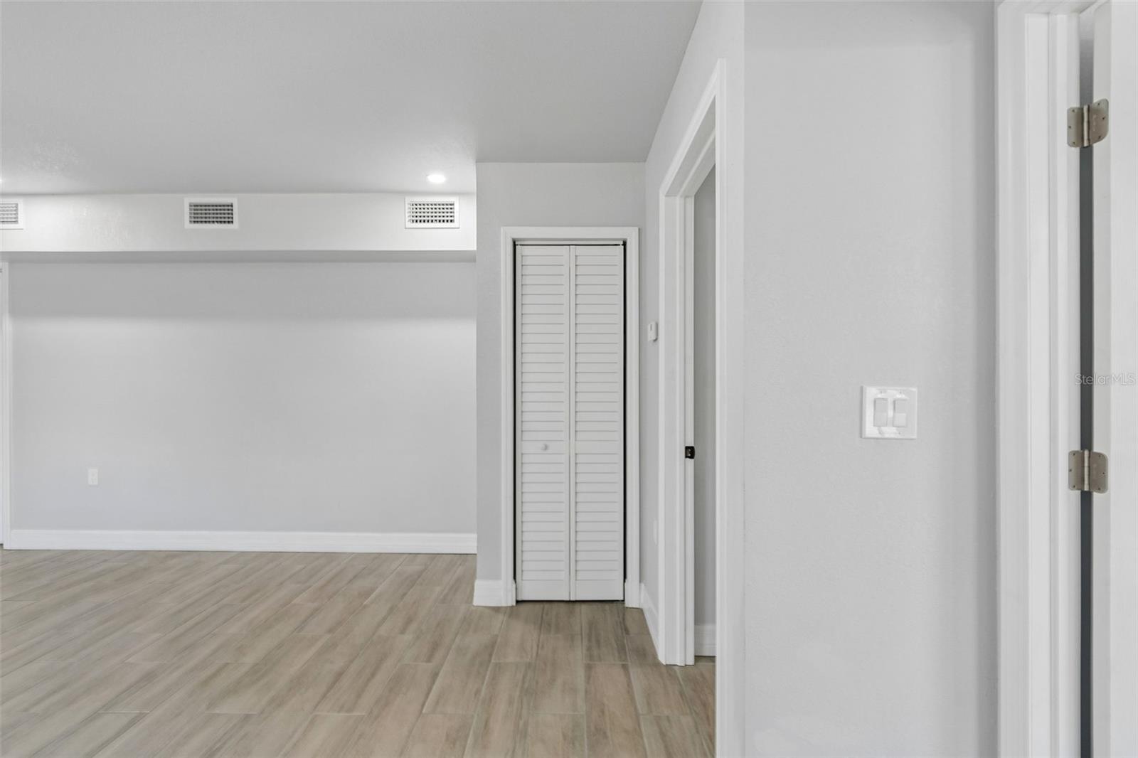 DAHLIA GARDENS - Residential Income