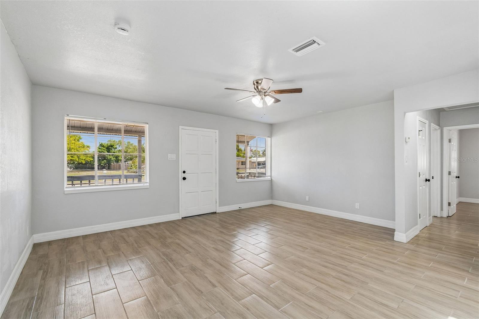 DAHLIA GARDENS - Residential Income