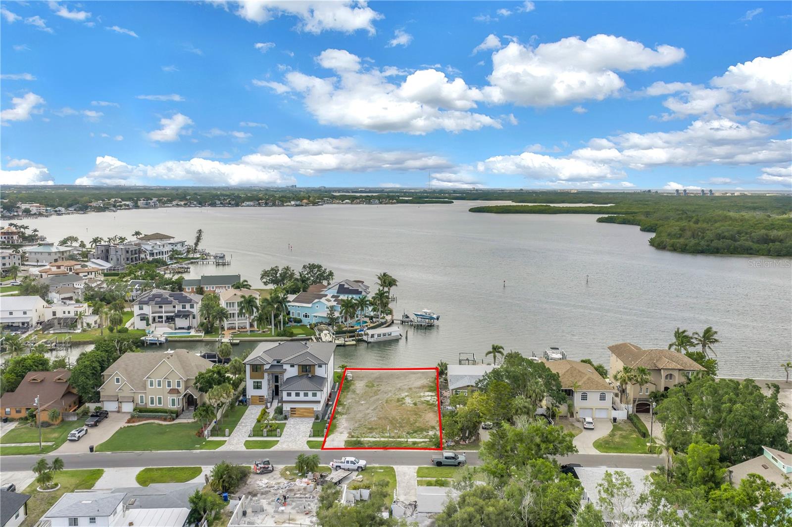 SHORE ACRES EDGEWATER SEC - Land
