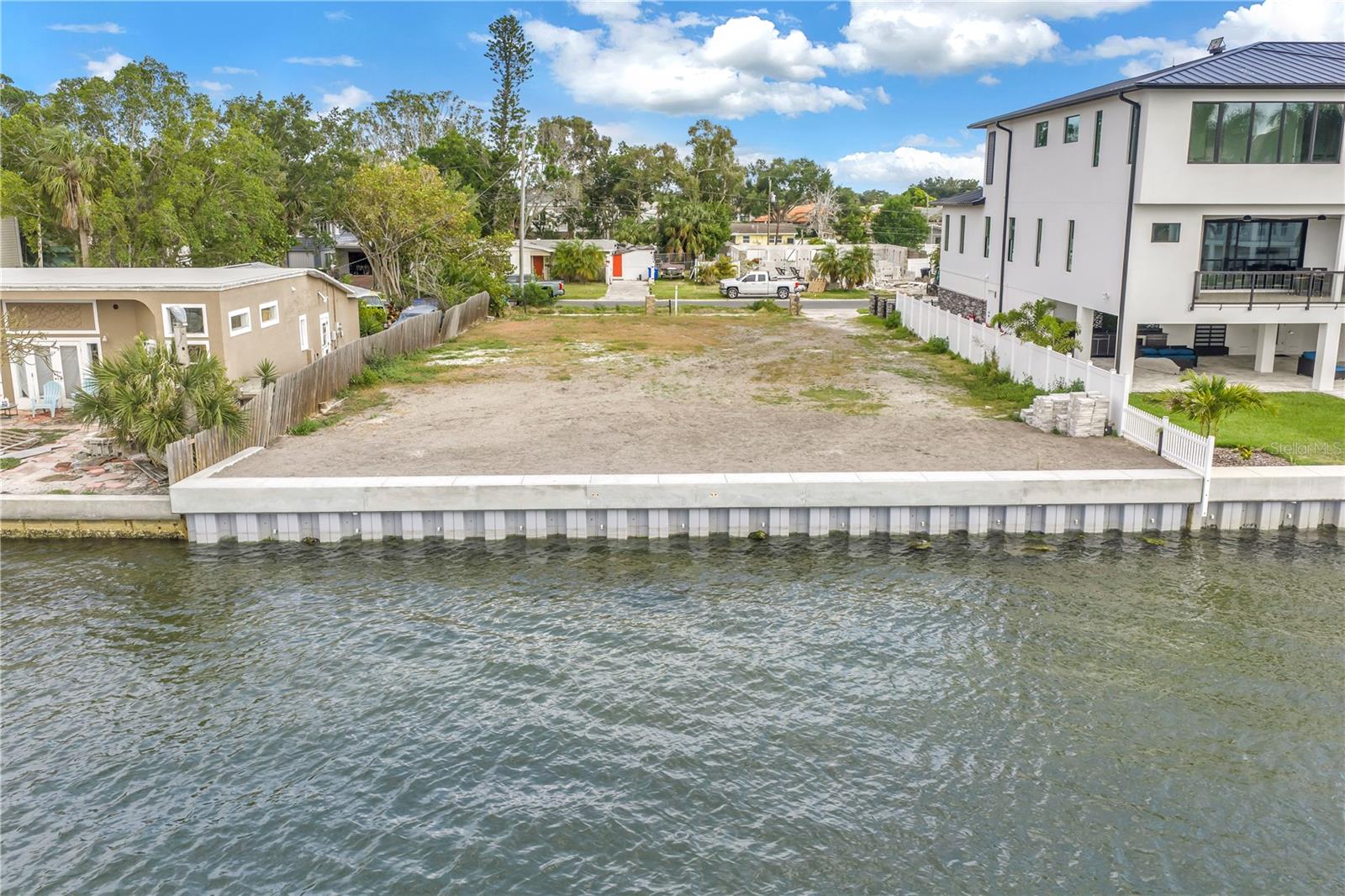 SHORE ACRES EDGEWATER SEC - Land